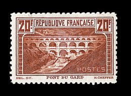 * N°262B - Dentelé 11 - 20F Pont Du Gard - TB - Unused Stamps