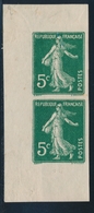 * N°137c - 5c Vert - Type IIA - Paire Vertic. De Carnet - ND - CDF - Signé - Gomme Diminuée - Sinon TB - Unused Stamps