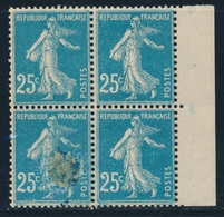 ** N°140 - Bloc De 4 - BDF - Superbe Variété D'Impression S/1 T. - TB - Unused Stamps
