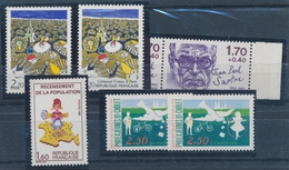 ** N°2202a, 2357b, 2395b, 2690b - TB - Unused Stamps