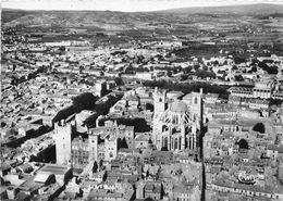 11-NARBONNE- VUE PANORAMIQUE AU CNETRE L'HÔTEL DE VILLE ET LA CATHEDRALE - Narbonne