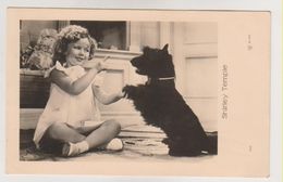 Shirley Temple With Dog.Latvian Edition.Nr.1518 - Schauspieler