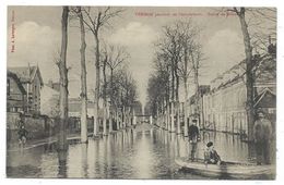 CPA - VERNON PENDANT LES INONDATIONS, ROUTE DE ROUEN - Eure 27 - Animée, Barque - Phot. A. Lavergne - Inondations