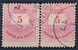 O 1874 Színesszámú 5kr Pár Elfogazva, Az Egyik Bélyeg 2 Mm-rel Keskenyebb - Other & Unclassified