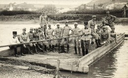 ** T2 Osztrák-magyar Katonák Tutajon / WWI Austro-Hungarian K.u.K. Soldiers On A Raft. Photo - Unclassified