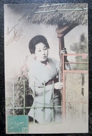 Japon Femme Kimono  Cpa Timbrée Indochine - Sonstige & Ohne Zuordnung