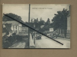 CPA Rétrécit -Boves - Entrée Du Village -( Auto , Voiture Ancienne , Charrette De Bois , Tronc D'arbres , Garage ) - Boves