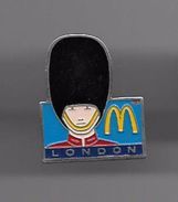 PINS MC DONALD'S MAC DO LONDON LONDRES / Signé Arthus Bertrand /  33NAT - McDonald's