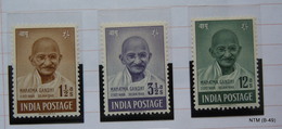 INDIA Year 1948, Mahatma Gandhi 3 (MH) Stamps, 1 1/2 As; 3 1/2 As; 12 As. SG 305-307 - Ungebraucht