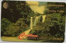 St. Vincent And Grenadines Cable And Wireless 52CSVA  EC$10 " Trinity Falls " - San Vicente Y Las Granadinas