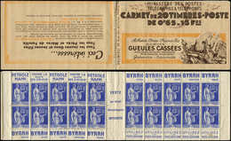 CARNETS (N°Cérès Jusqu'en1964) 236  Paix, 65c. Bleu, N°365A, T II, S. 36, GUEULES CASSEES, Pli Sur Un Bord Latéral, Sino - Other & Unclassified