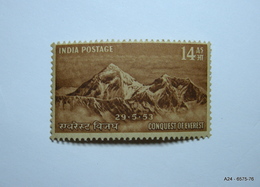 INDIA Yesr 1953. Set Of 2 Stamps: Conquest Of Everest. SG 344 MNH & SG 345 MNH - Unused Stamps