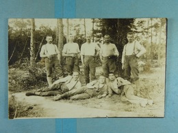 Carte Photo Groupe De Soldats à Couvin Le 11/10/18 - Couvin