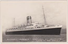 Carte Photo ,paquebot, "le Pasteur",par Marius Bar,compagnie Sud Atlantique,en Pleine Mer,la Classe - Steamers