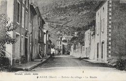 Arre (Gard) - Entrée Du Village, La Route - Photo Brunel, Carte Non Circulée - Sonstige & Ohne Zuordnung