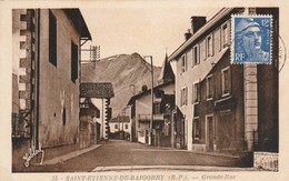 Pyrénées-atlantiques : SAINT-ETIENNE-de-BAIGUORRY : Grande Rue - Saint Etienne De Baigorry