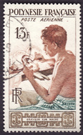 POLYNESIE  1958 -  PA  1- Graveur Sur Nacre  - Oblitéré - Cote 5e - Used Stamps