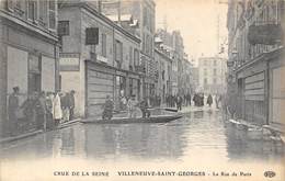 94-VILLENEUVE-SAINT-GEORGES- LA RUE DE PARIS, CRUE DE LA SEINE - Villeneuve Saint Georges