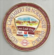 étiquette Fromage , Dessus De Boite , Camembert De Normandie , U ,les Nouveaux Commerçants - Quesos