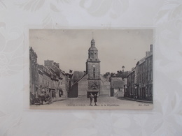 CPA.CHATELAUDREN.PLACE DE LA REPUBLIQUE.CHEVAL ATTELE AVEC TONNEAUX - Châtelaudren