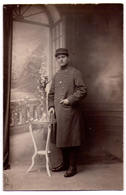 1095 - Carte Photographique Sans Titre - Soldat ( Officier ) Photographié En Pied - - Personajes