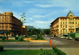 Viareggio - Piazza G.puccini - Formato Grande Viaggiata Mancante Di Affrancatura – E 5 - Viareggio