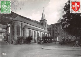 63-LE MONT-DORE- L'EGLISE , LE SQAURE DE LA POSTE ET ¨HÔTEL REGINA - Le Mont Dore