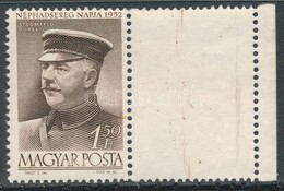 ** 1952 Néphadsereg Napja 1,50Ft Jobb Oldali üres Mez?vel / Mi 1273 With Blank Field On The Rigth Side - Altri & Non Classificati