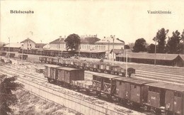 T1/T2 1915 Békéscsaba, Vasútállomás A Vágányok Fel?l, Vagonok / Bahnhof / Railway Station With Wagons (fa) - Non Classificati