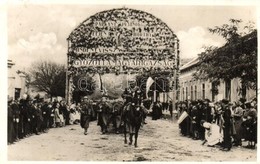 * T2/T3 1938 Párkány, Stúrovó, Gockern; Bevonulás A Díszkapu Alatt / Entry Of The Hungarian Troops Under The Decorated G - Non Classificati