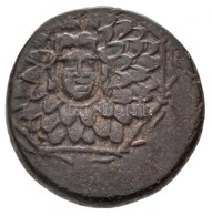 Pontosz / Amiszosz Kr. E. ~85-65. AE20 (7,8g) T:2,2- / 
Pontus / Amisus ~85-65. BC AE20 'Aegis With Gorgon's Head / Nike - Zonder Classificatie