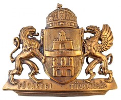 ~1930. 'F?városi T?zoltóság' Fém Sisakjelvény (88x70mm) T:2 / 
Hungary ~1930. Budapest Firefighters Metal Helmet Badge ( - Ohne Zuordnung