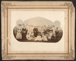 1571 WORLDWIDE: Old Photograph Of A Group Of Women And Girls - Andere & Zonder Classificatie