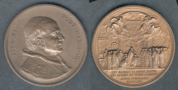 1655 VATICAN: Pope Pius XI, Commemorative Medal Of Anno Jubilaei, In The Original Case, Ye - Autres & Non Classés