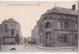 CPA / St Sulpice Les Feuilles (87) La Place    Ed L'Hirondelle  Boutique Au Bon Marché Hotel Langoile - Saint Sulpice Les Feuilles