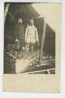 BULLY LES MINES - GUERRE 1914-18 - Belle Carte Photo De Militaires Prise Dans Les Ruines De BULLY GRENAY En Déc. 1915 - Sonstige Gemeinden
