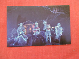 Disneyland  Haunted Mansion Spirate Spooks  Ref 2934 - Disneyland