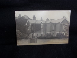 Royaume - Uni .Sussex . Worthing. House . Carte Photo . Tirage Privé  .Voir 2 Scans . - Worthing