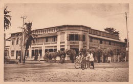 COTONOU      DAHOMEY        SQUARE DU MARCHE   TB PLAN PAS COURANT - Benin