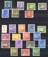 1938-49 Set M & 1952 Set M, SG.135/149, 158/172. (40) Cat. £640. - Other & Unclassified