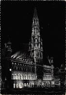 CPM - BRUXELLES - Illumination - Hôtel De Ville - Brussels By Night