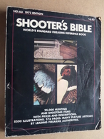 SHOOTER'S BIBLE World's Standard Firearms Reference Book ( N° 63 - Edition 1972 / Stoeger ) Older Book ! - Books On Collecting