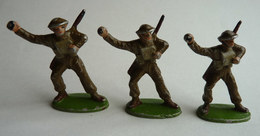 LOT FIGURINE QUIRALU 3 FIGURINES  SOLDATS ANGLAIS GRENADE GRENADIER - ALUMINIUM - Quiralu