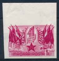 ** 1955 Május 1. (VI.) Vágott ívsarki Bélyeg (6.000) - Other & Unclassified