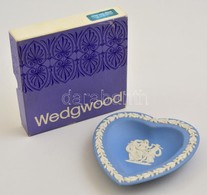 Wedgwood Biszkvit Szív Alakú Tálka, Jelzett, Hibátlan, Eredeti Tokban, 11×10 Cm - Altri & Non Classificati