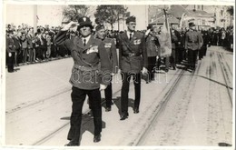 ** T2 1940 Nagyvárad, Oradea; Bevonulás, Honvédek / Entry Of The Hungarian Troops. Photo - Ohne Zuordnung