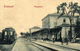 T3/T4 Érsekújvár, Nové Zámky; Vasútállomás, Vasutasok, Létra, Vonatok. W. L. Bp. 432. / Railway Station, Ladder, Railway - Unclassified