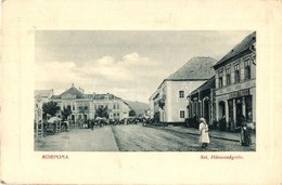 T2/T3 Korpona, Krupina; Szentháromság Tér, Piac, Reviczky Frigyes üzlete és Saját Kiadása. W. L. Bp. 4759. / Trinity Squ - Non Classés