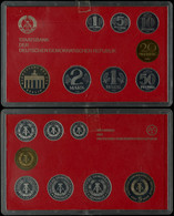 1280 1 Pfennig Bis 5 Mark, 1984, KMS, 8 Münzen, 5 Mark Brandenburger Tor, In Hartplastik, Offen, PP.  PP - Mint Sets & Proof Sets