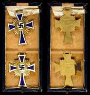 2778 2x Ehrenkreuz Der Deutschen Mutter, 1. Stufe, 2. Form, 16. Dezember 1938, In Gold, Im Originaletui, Etui Beschädigt - Autres & Non Classés